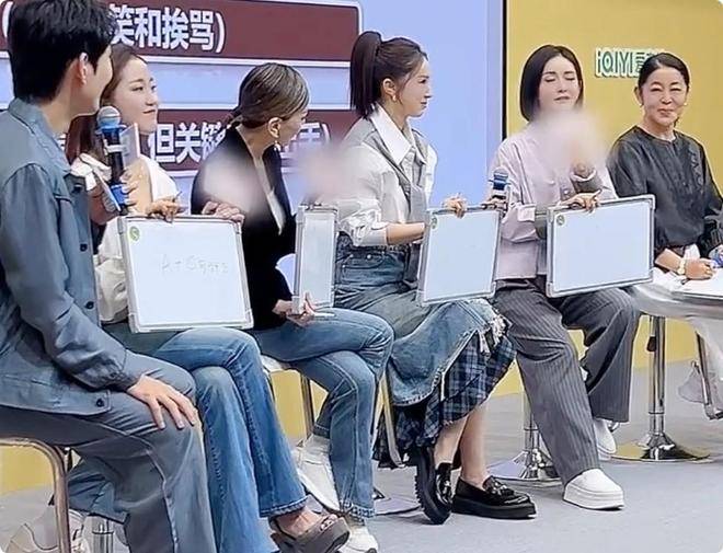 新综艺《姐姐当家》：倪萍大姐气质足，王琳冻龄，董璇站C位惊艳