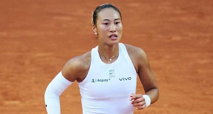 WTA500华盛顿站：金花一姐郑钦文退赛，世界第一萨巴伦卡也退赛