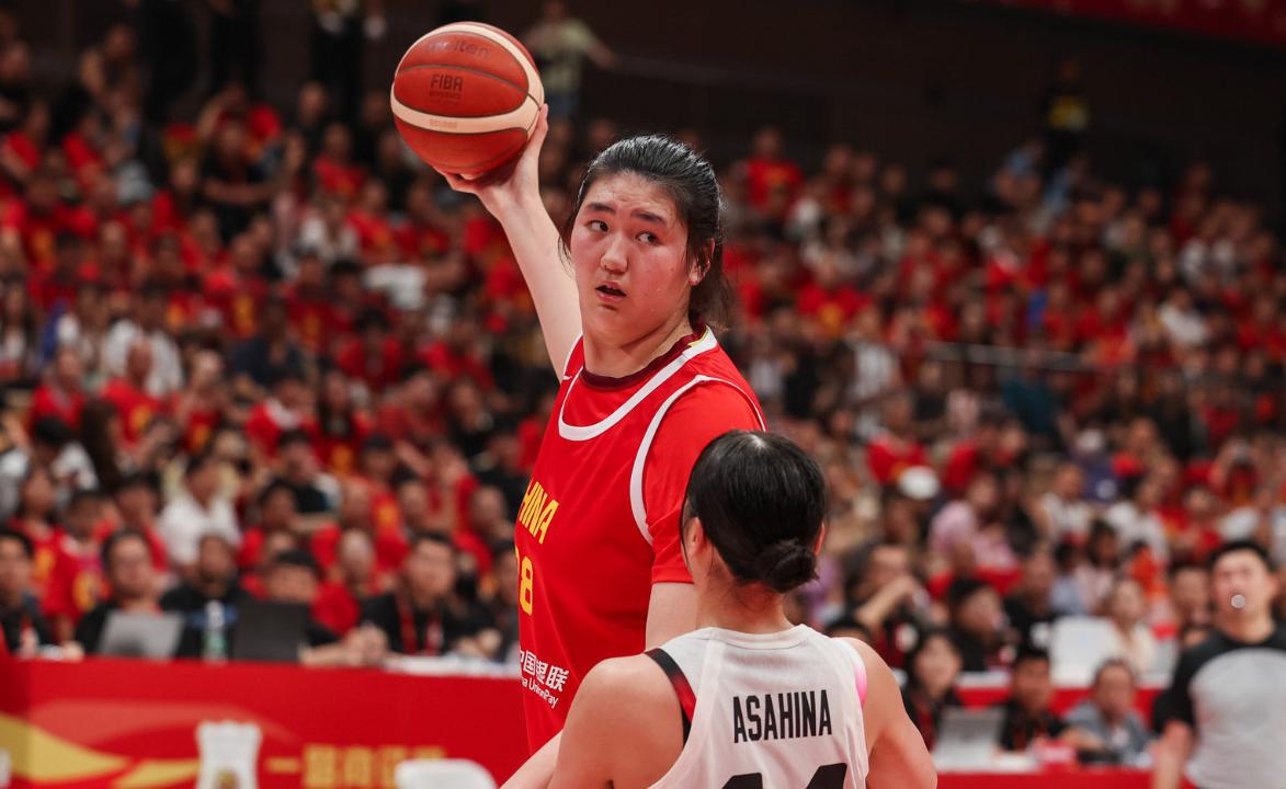 中国女篮VS日本女篮！两大内线全力出击，宫鲁鸣放出狠话