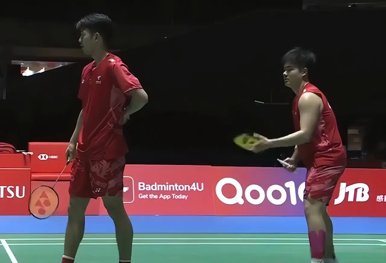 两局输4分！梁王组合惜败，错失局点+挽救赛点，国羽男双全军覆没