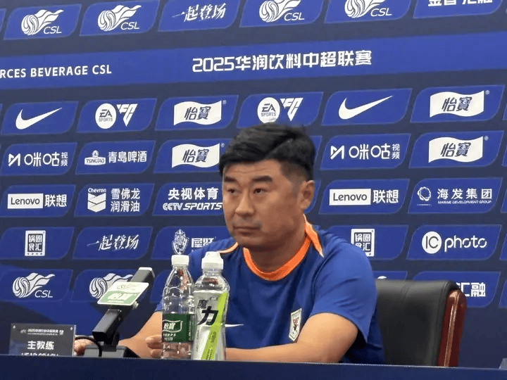 韩鹏：彭啸潜力大，陈泽仕依木兰一直在一队名单肯定有机会