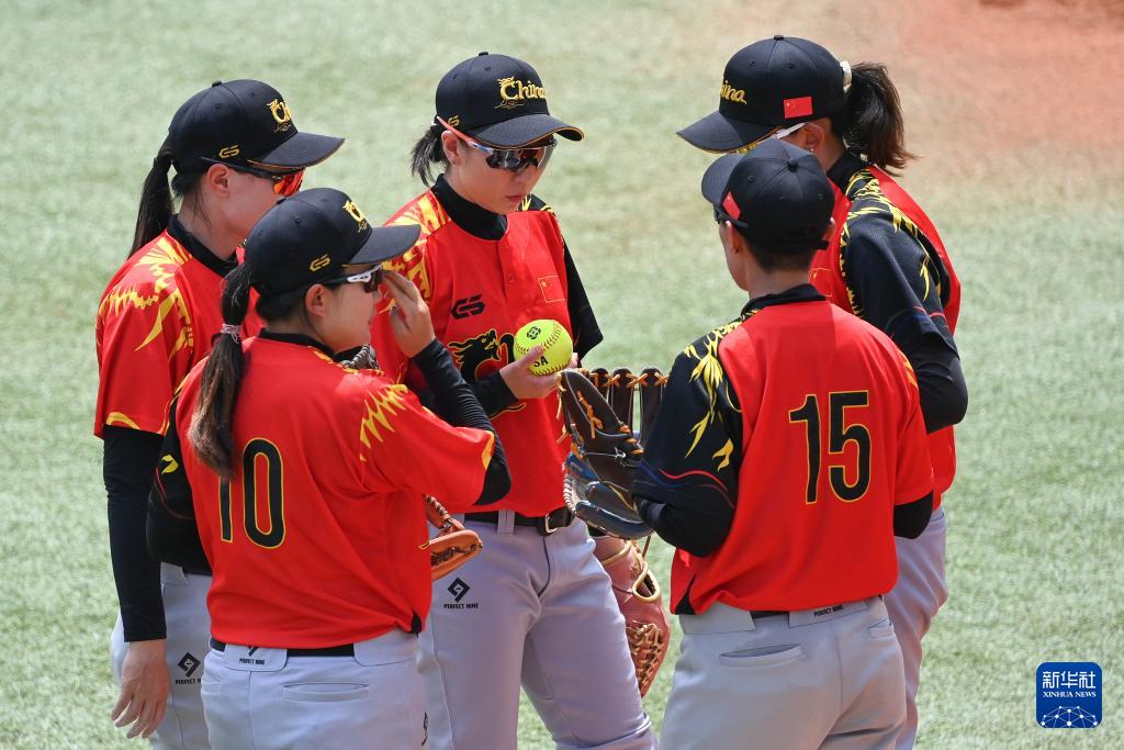 垒球——女子亚洲杯：中国队不敌日本队