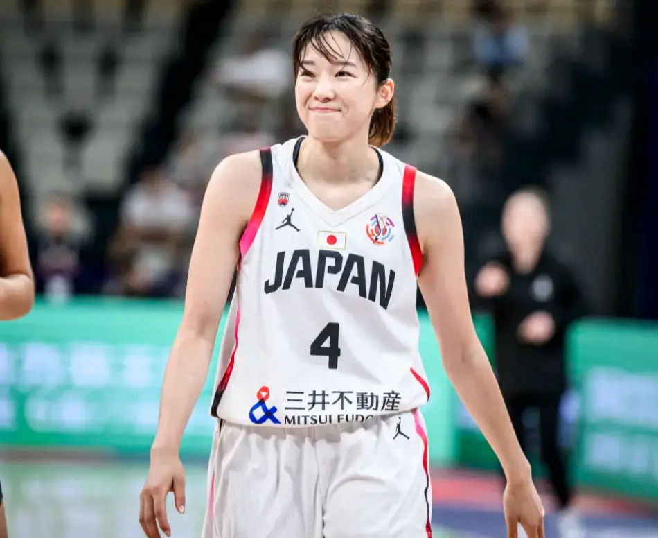 日本女篮晋级四强：中日大战一触即发 宫鲁鸣提前宣战士气如虹