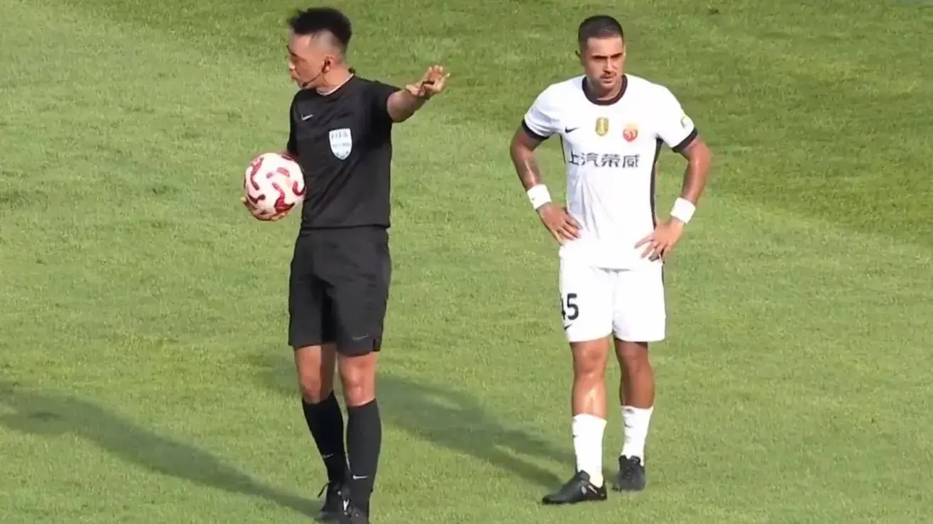 1-3！中超倒数第1又输了，17轮8分面临降级，海港全身而退带走3分