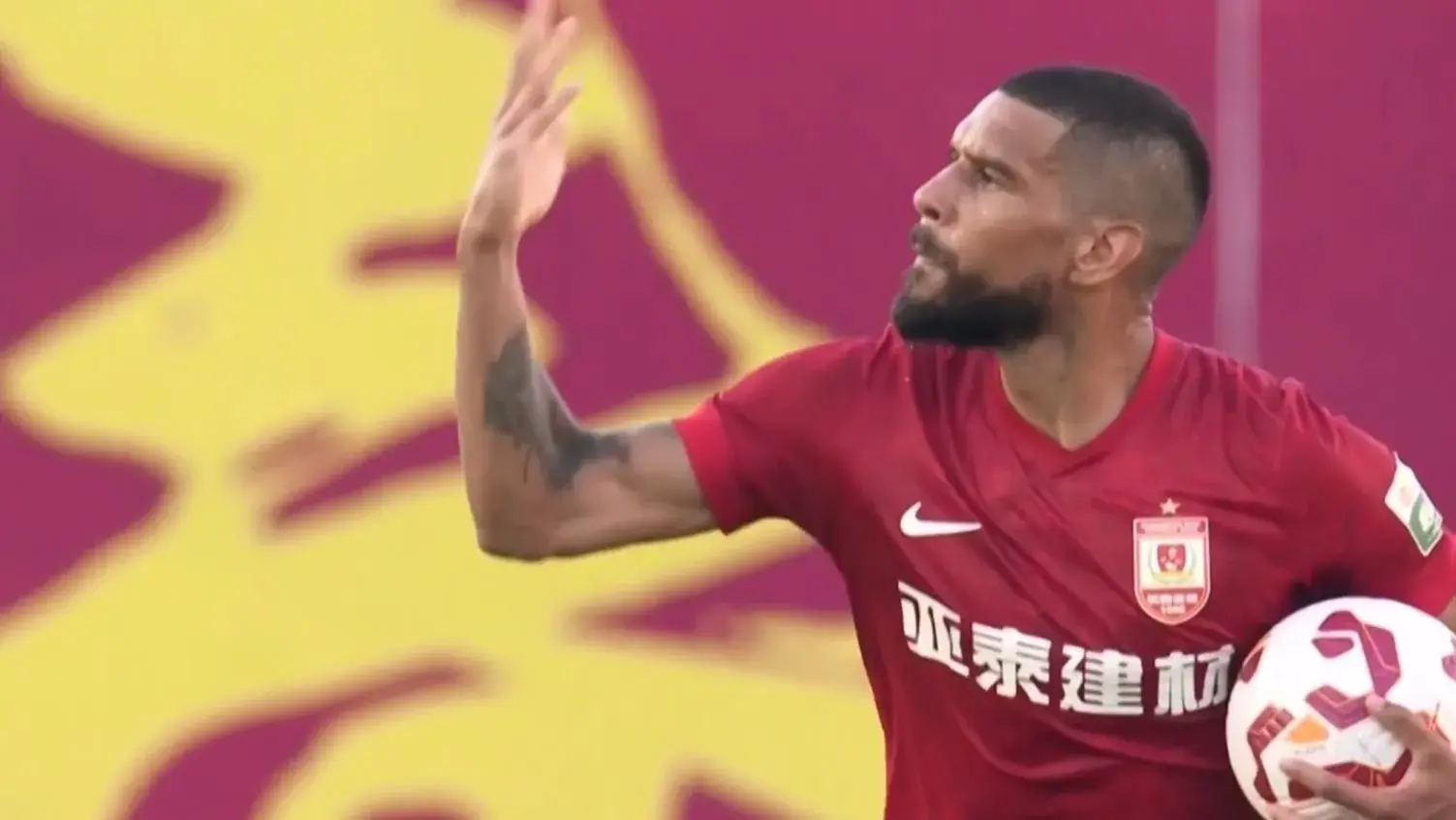 1-3！中超倒数第1又输了，17轮8分面临降级，海港全身而退带走3分