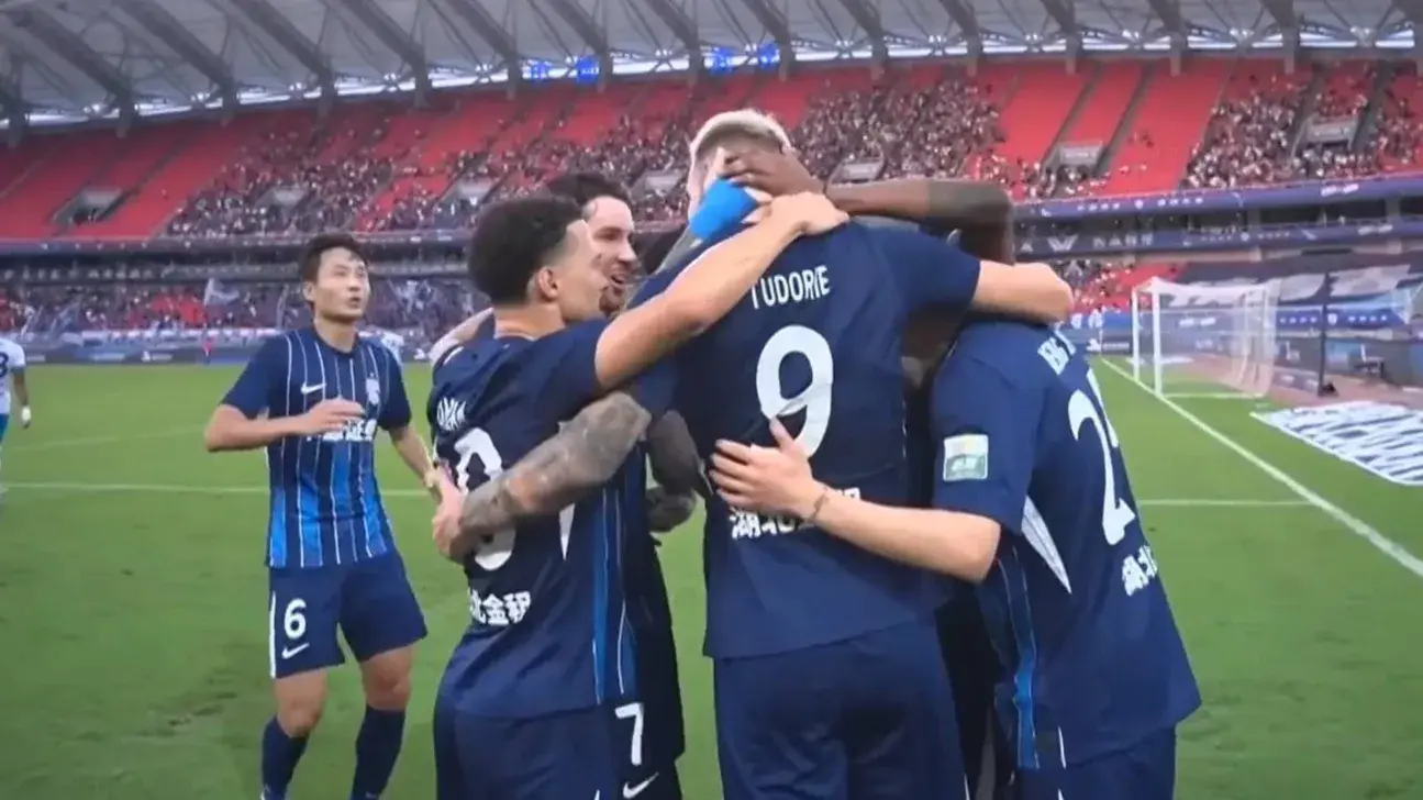 3-1！2-1！中超乱了：浙江逆转升班马，海港连胜，天津双杀成都！