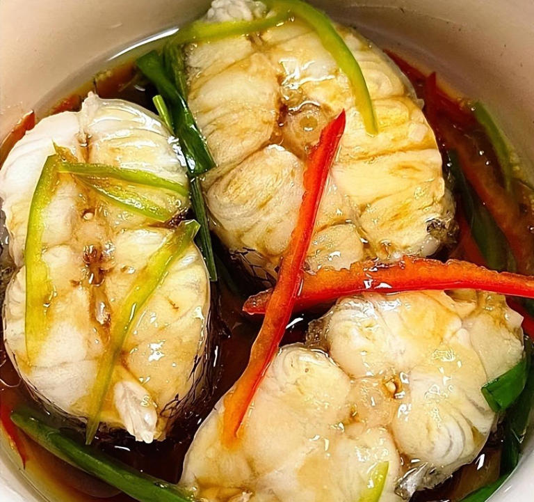 三伏天不要太节俭，建议：中老年多吃3种高蛋白食物，精神过苦夏