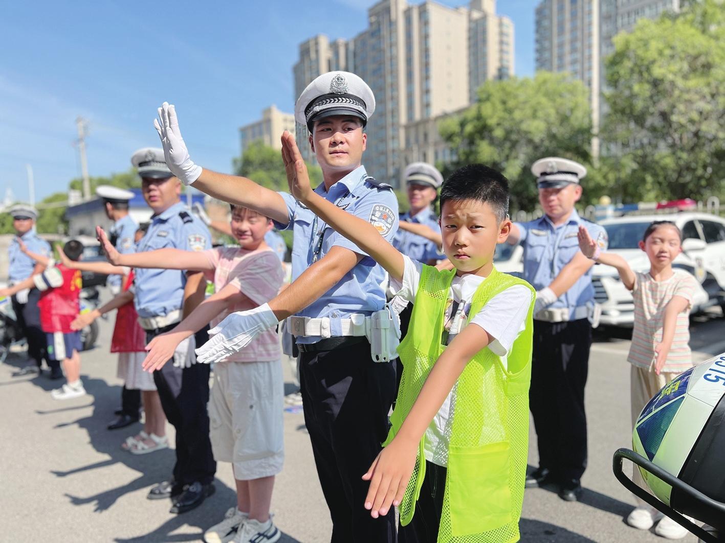 Сѧ����Ӫ�����롱ѧ��ͨ��ȫ