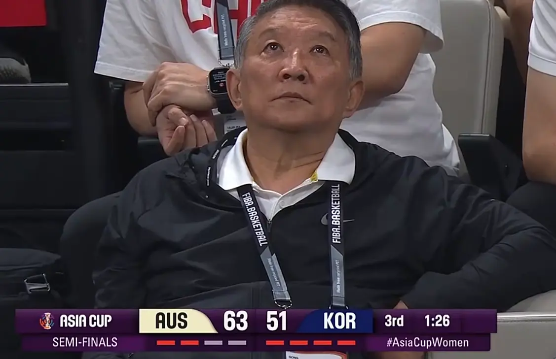 86-73！澳大利亚队进决赛，宫鲁鸣现场考察！中国女篮决战日本队