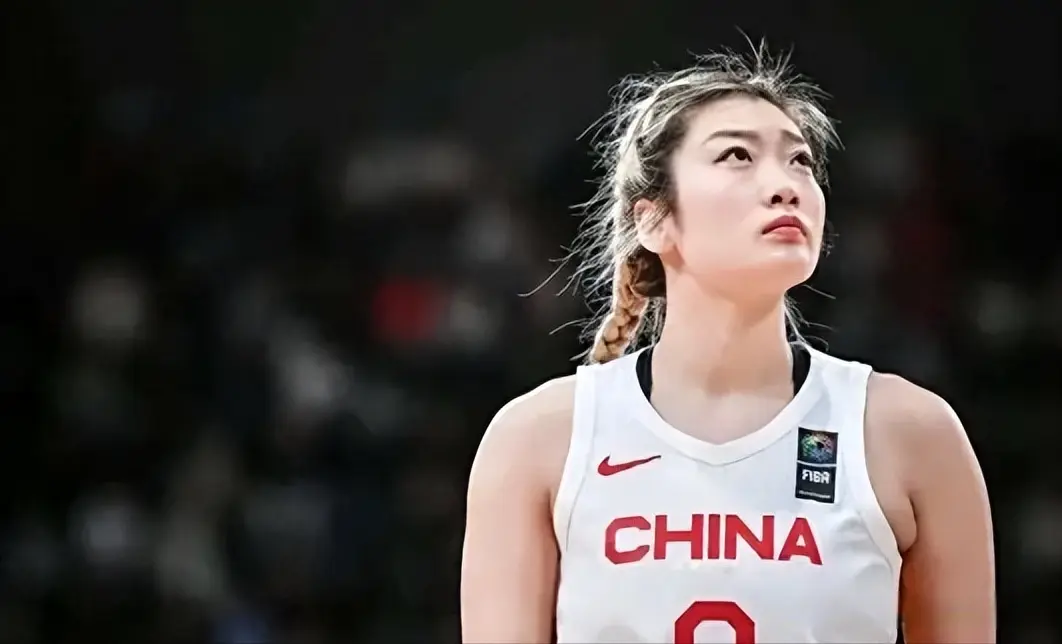 “70年一遇”：李梦之后，中国女篮真的再难有“六边形战士”？