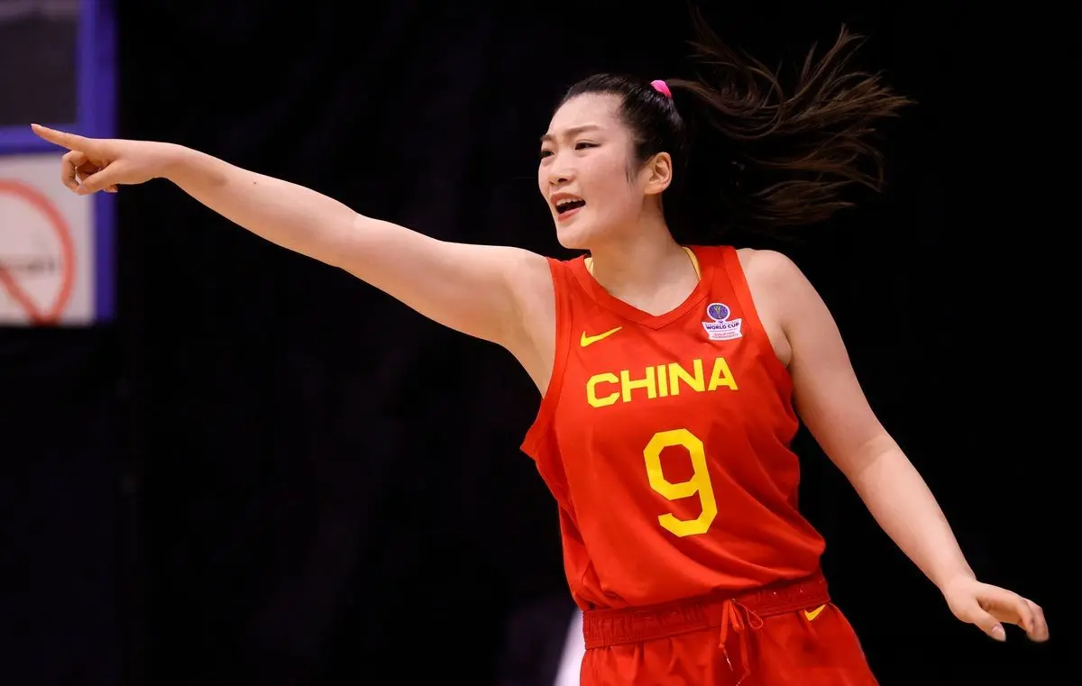 “70年一遇”：李梦之后，中国女篮真的再难有“六边形战士”？