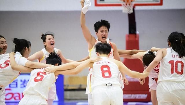 U19女篮世界杯：中国加时1分险胜捷克 无张子宇首胜冉珂嘉25+16