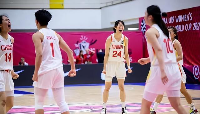 U19女篮世界杯：中国加时1分险胜捷克 无张子宇首胜冉珂嘉25+16