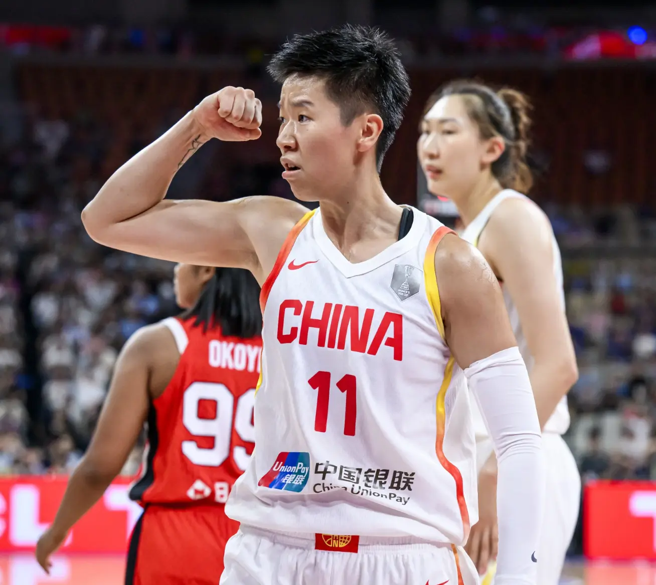 亚洲杯：中国女篮9分惜败日本无缘决赛 张子宇17+9杨舒予19+4