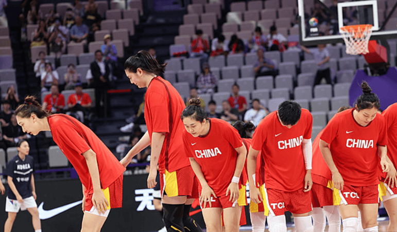 媒体人：日本女篮功课做得很好，加上今天全员手感在线