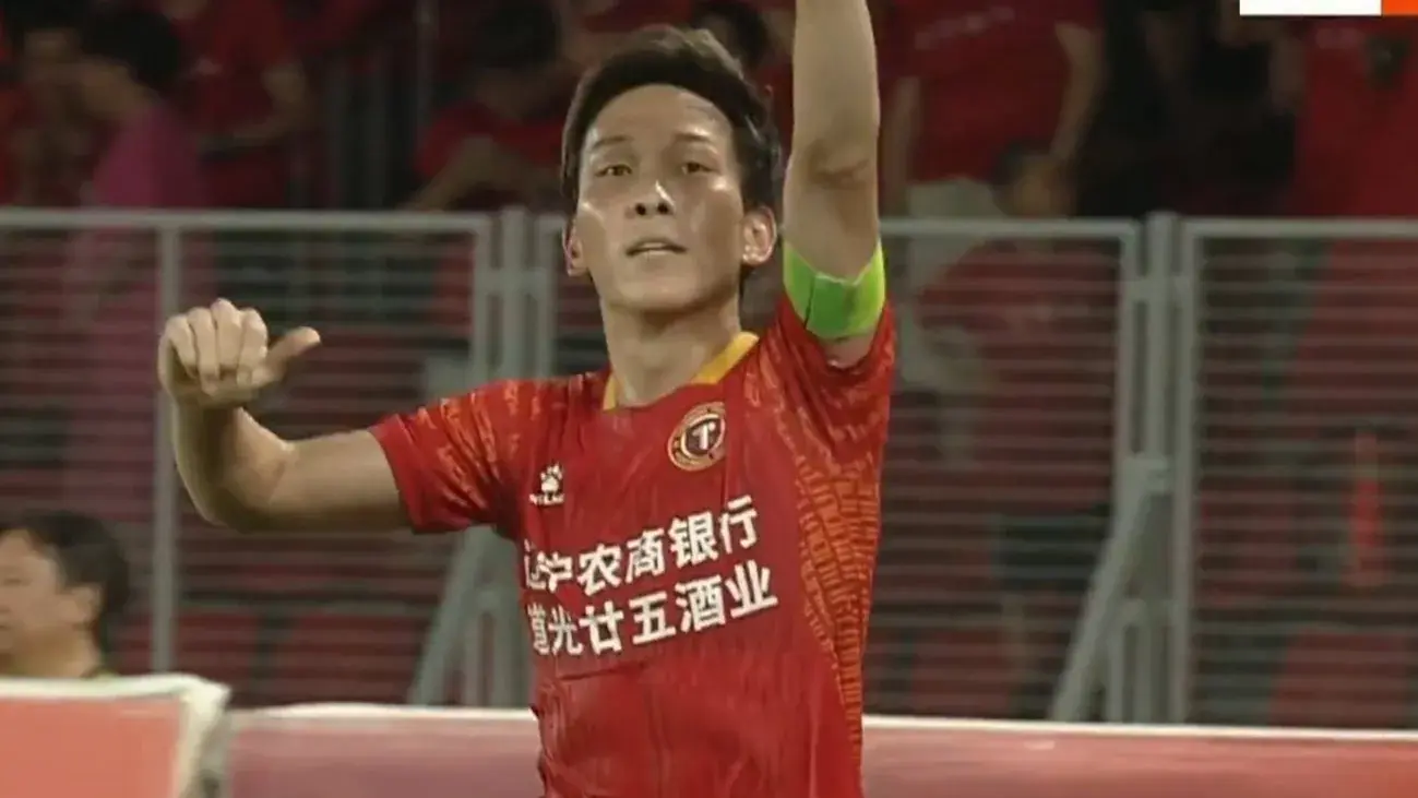 一场4-2，辽宁复仇，赢下中甲榜首大战，甩开铜梁龙3分，冲超有望