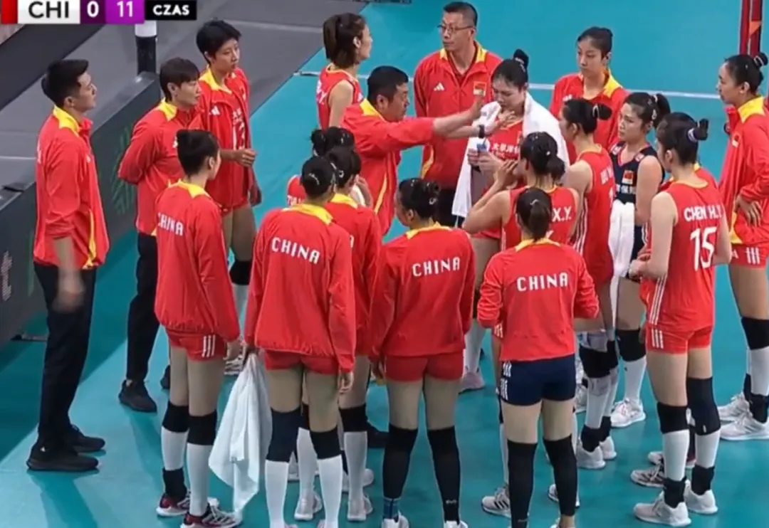 12-25！0-9！中国女排不敌波兰 热身赛被逆转 赵勇头疼下周再战强敌
