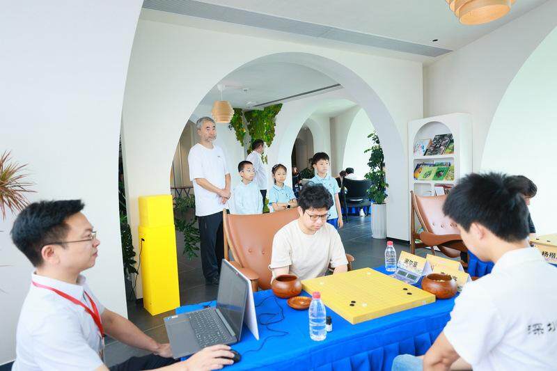 深圳最高峰上演“高手对决”，罗湖持续发力围棋普及推广