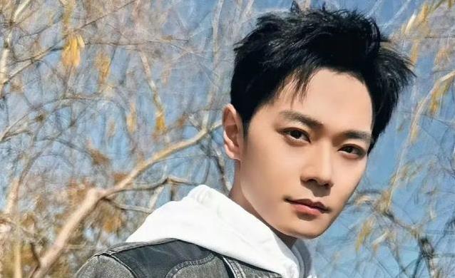 童星16岁爆红全国，沉寂20年后，他凭演技翻身了吗？