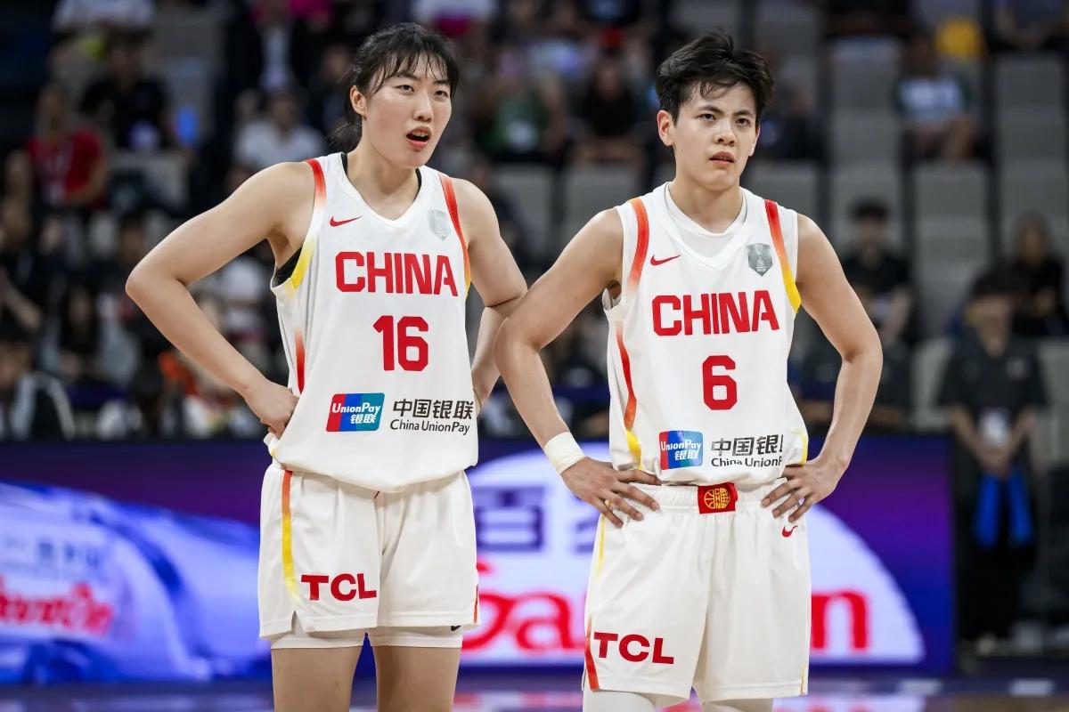 中国女篮首节31-14领先韩国女篮，罗欣棫8分&张子宇6分