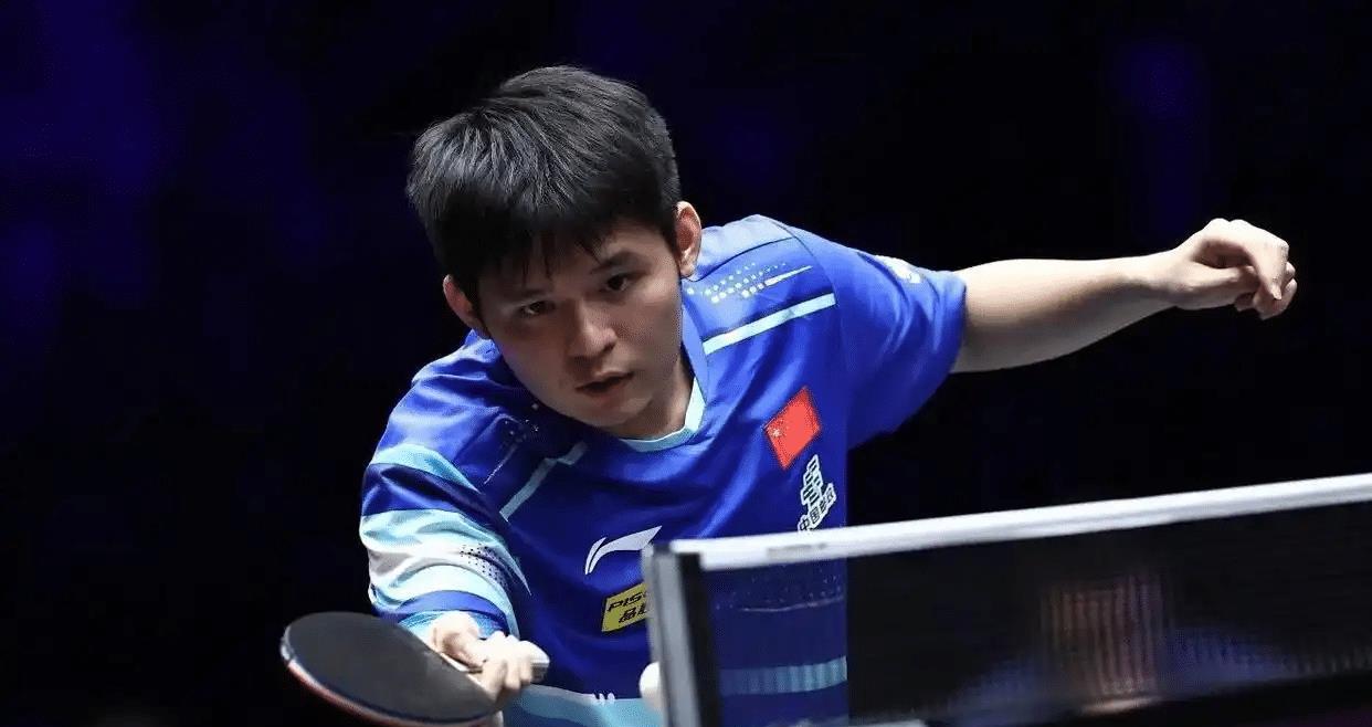 6战5败1胜！世界第一林诗栋被打得手足无措，被对手吼得不敢出手