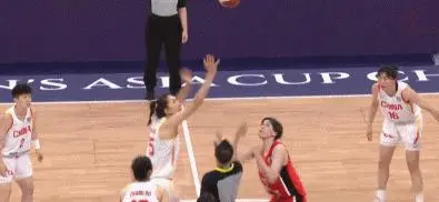 详解女篮首发后卫遭雪藏：持续梦游遭田中心完爆 宫鲁鸣难以容忍
