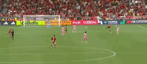 迈阿密5-1，梅西7场有6场双响！他的上帝视角助攻，比进球更漂亮