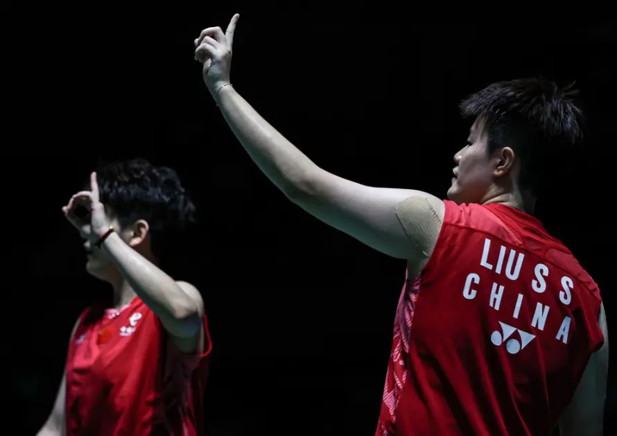 进攻摧枯拉朽，击溃世界第三！圣坛组合2-0加冕，夺赛季第五冠