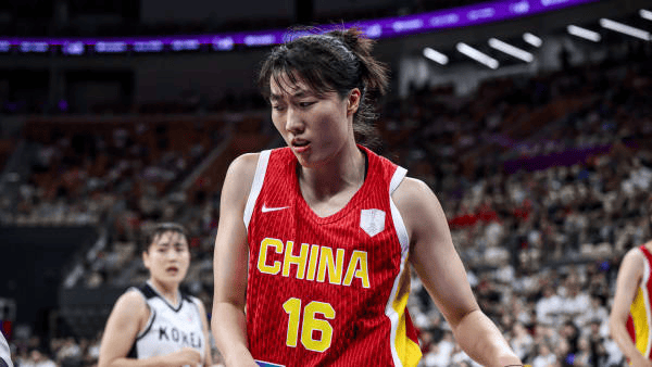 罗欣棫：今天手感比昨天好点，希望下次表现更好来回馈球迷