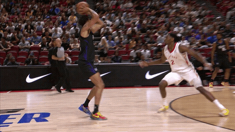 WNBA全明星正赛玩得热闹！NBA夏联球员合同之争战得火爆！
