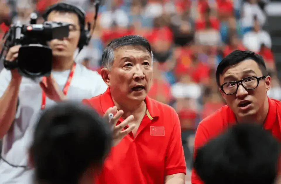 又是0分！宫鲁鸣钦点之人5战3场0分，这种扛旗手能带女篮走多远？