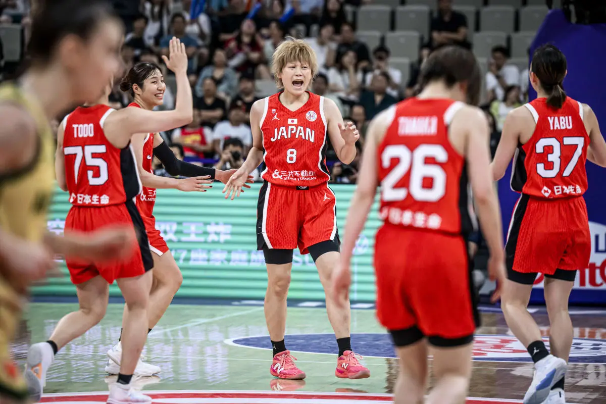 亚洲杯收官，新王诞生！澳大利亚创历史，日本亚军，中国女篮遗憾