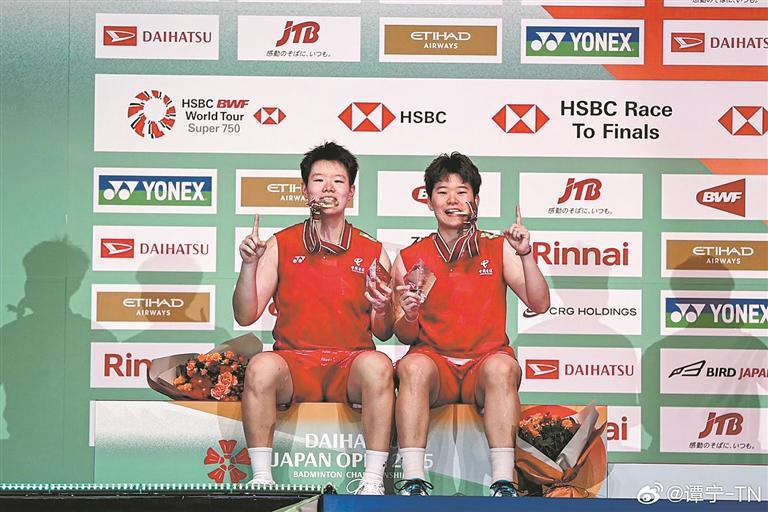 成功卫冕 “圣坛”组合再夺女双冠军