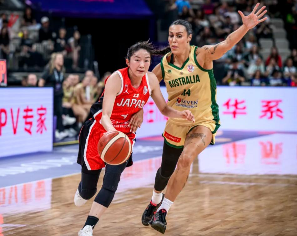 亚洲杯：澳大利亚女篮拒日本逆转夺队史首冠 日本亚军中国季军