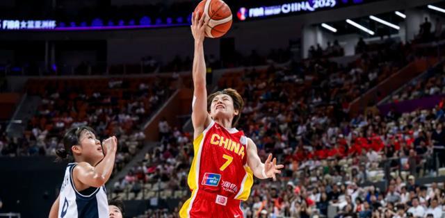 女篮丢冠后恐大换血！6大国手恐离队：杨力维李缘或告别国家队？