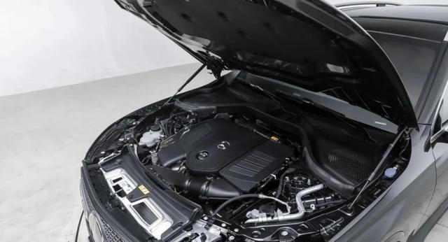 豪华中型SUV又降了！连降价14万，配2.0T+全时四驱，长4米8配7座