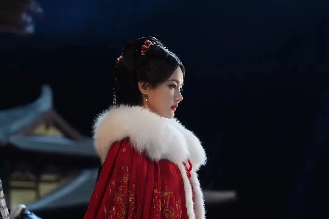 当前最热门的五部电视剧，《樱桃琥珀》跌出前三，你在追哪一部？