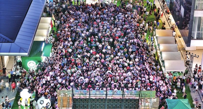 吸引超万名市民游客“打卡”