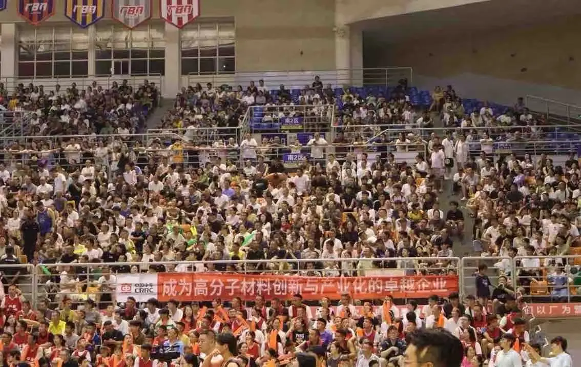 株洲“厂BA”八强争霸赛激战正酣