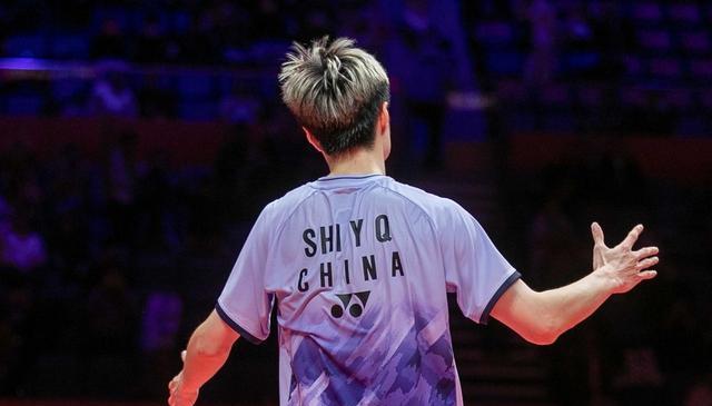 2-0夺冠！中国队终于赢了，10年，等了整整10年，这一刻等得太久