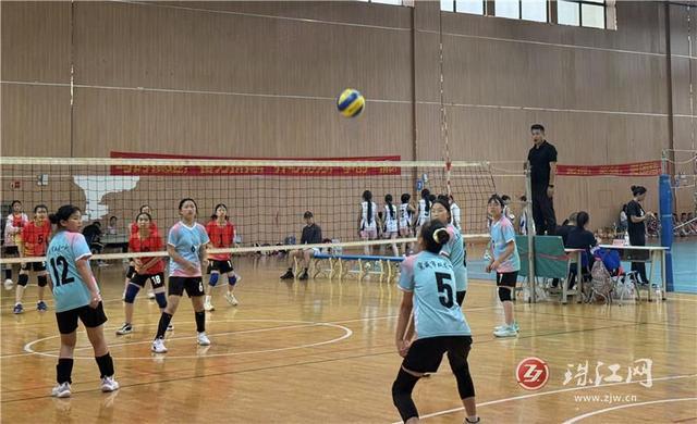 双龙一小包揽市级排球联赛双冠将代表曲靖征战省赛
