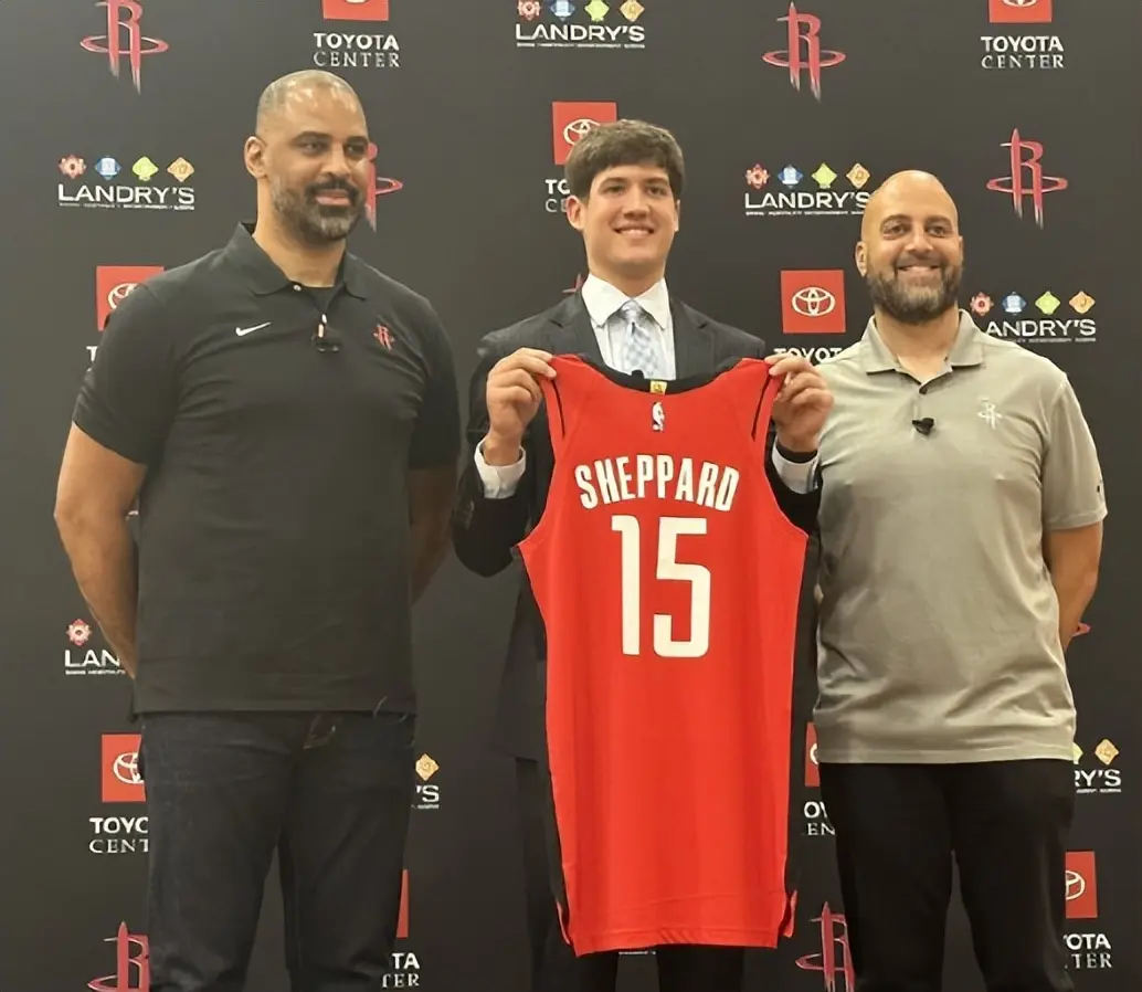 大一号的谢泼德砍21分获夏联MVP，黄蜂得偿所愿，火箭陷入两难