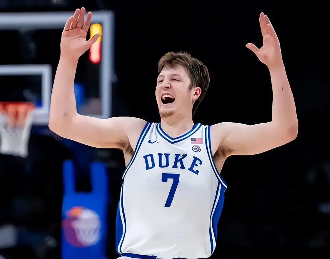 大一号的谢泼德砍21分获夏联MVP，黄蜂得偿所愿，火箭陷入两难
