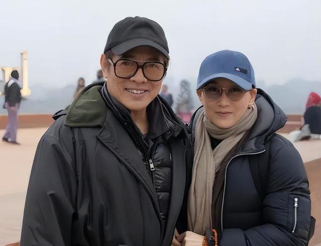 从拳脚生风到寺庙修行，李连杰放下荣光，60岁活出新人生？