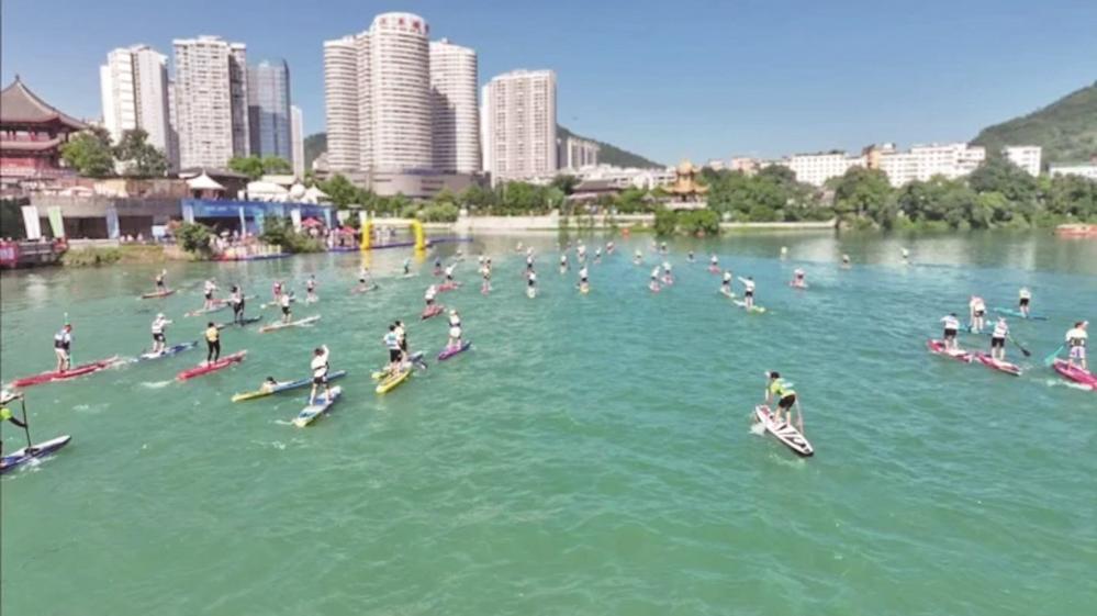 百城桨板公开赛,开启锦江亲水新玩法