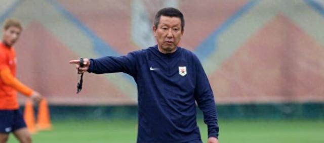 崔康熙已官宣离开鲁能！多位05后新强援因此熬出头，有望上位