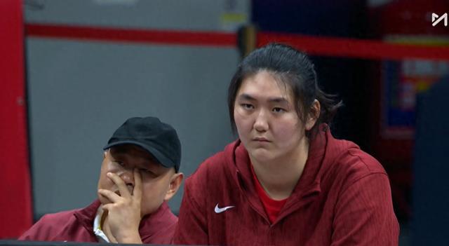 张子宇复出，还能击败中国女篮吗？澳洲主帅6个字回应，耐人寻味