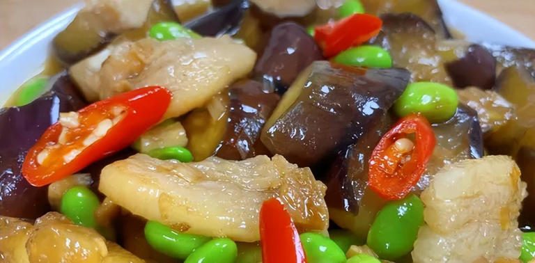 茄子和它天生一对，知道的人不多！三天两头炒一盘，营养又解馋！