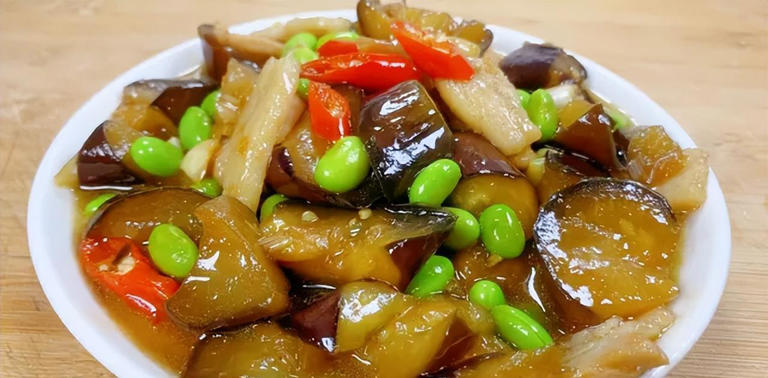 茄子和它天生一对，知道的人不多！三天两头炒一盘，营养又解馋！