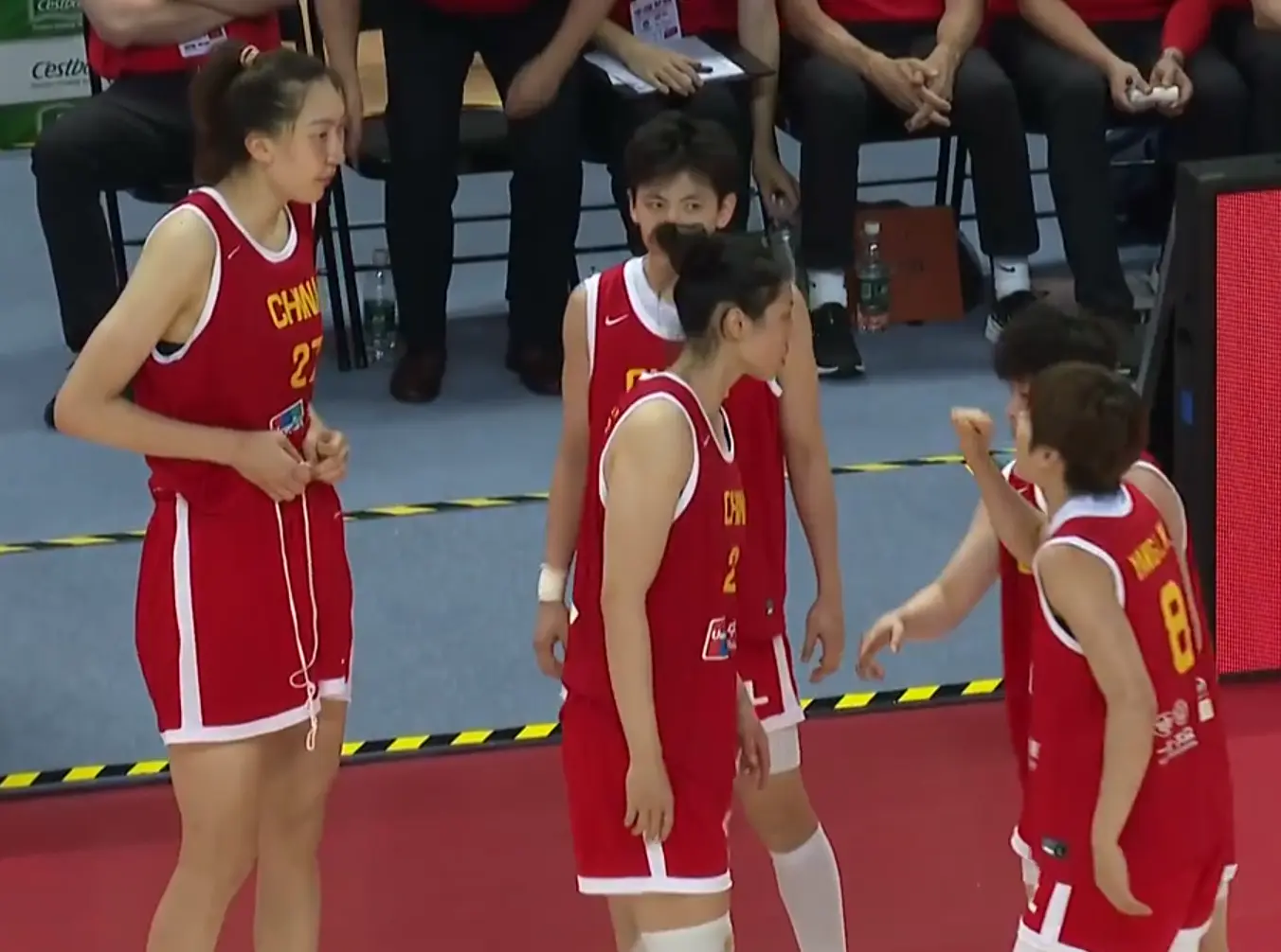 73-69！杨舒予爆发，中国女篮10分逆转，亚洲杯12人名单呼之欲出